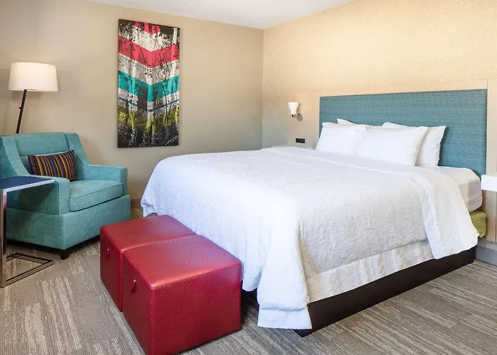 Hampton Hotel 3*