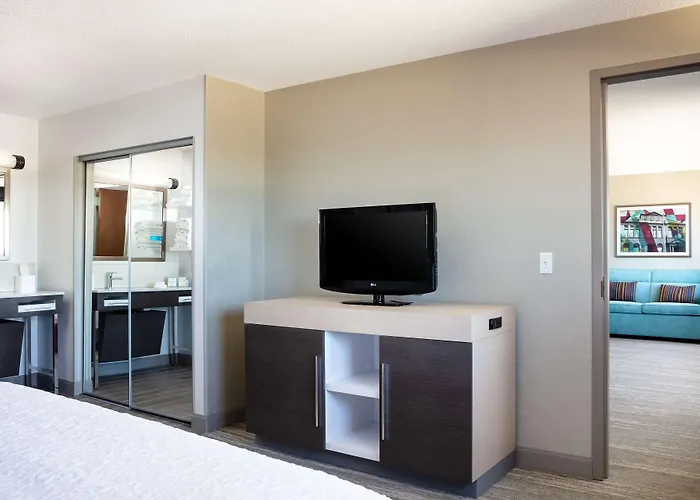 Hotel Hampton Freeport