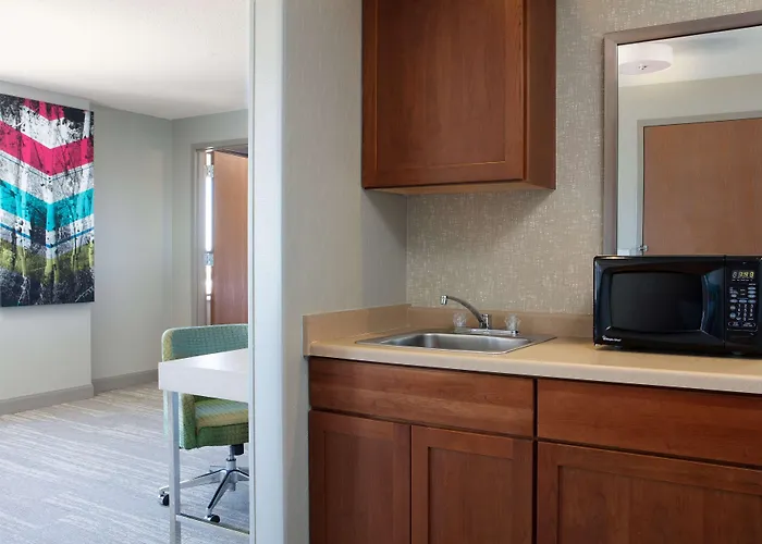 Hampton Hotel 3*