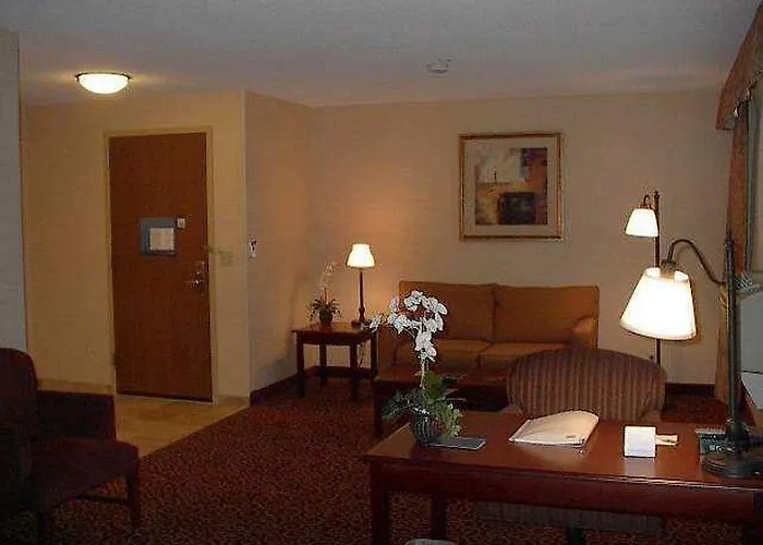 Hotel Hampton