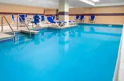 Hampton Hotel 3*